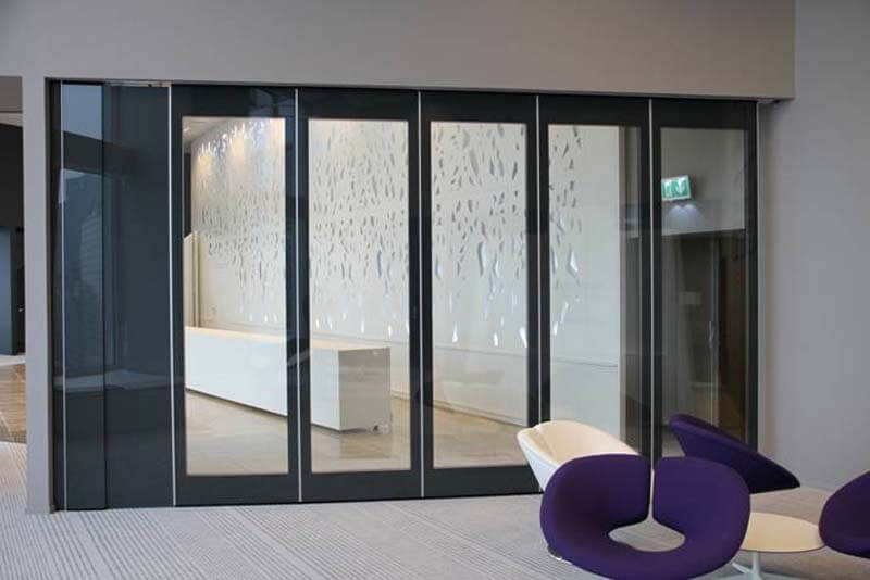 Glass Partitions into Conference Hall