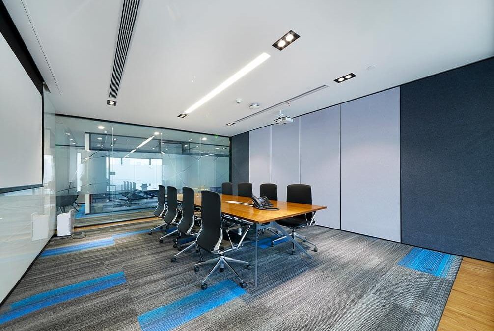 Avant Movable Wall Conference Room